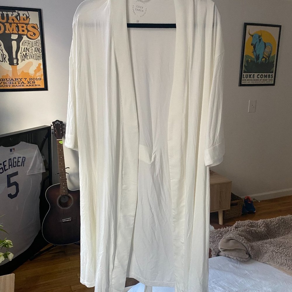 COZY EARTH | White Stretch-Knit Bamboo Kimono Robe